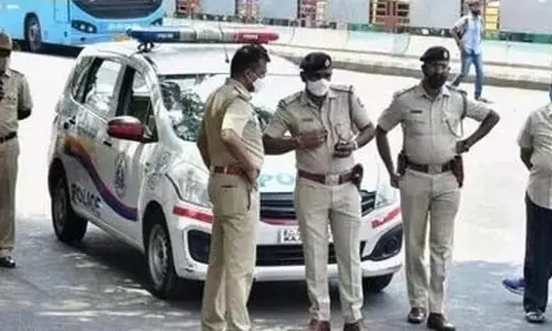 Bengaluru : पुलिस की जनता से नई पहल, घर-घर जाकर सुनेगी समस्याएं