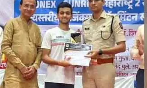 नांदेड़ में आयोजित राज्य स्तरीय बैडमिंटन टूर्नामेंट में Mancherial के लड़के ने शानदार प्रदर्शन किया