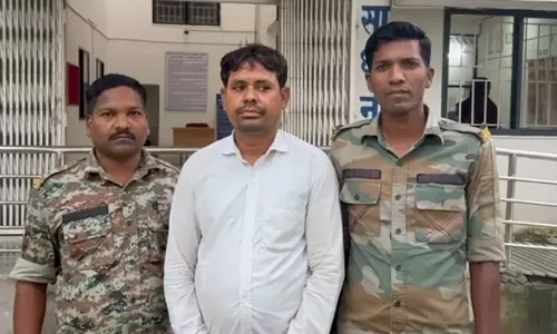 फर्जी पत्रकार को जेल, ब्लैकमेल कर रहा था महिला मित्र को