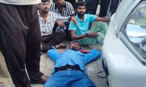 अतिक्रमण के खिलाफ MC के अभियान के दौरान पुलिसकर्मी ने भोजनालय के मालिक पर ‘हमला’ किया
