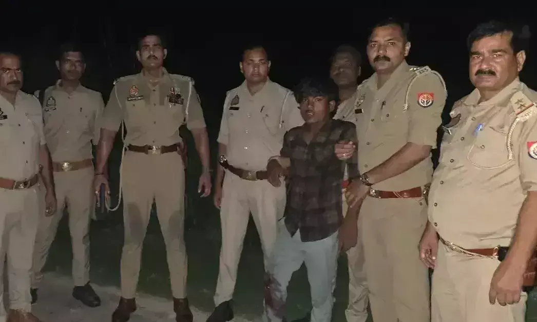 Kaushambi: गल्ला व्यापारी से लूट के आरोपी बदमाशों से पुलिस की भिड़ंत Kaushambi: गल्ला व्यापारी से लूट के आरोपी बदमाशों से पुलिस की भिड़ंत