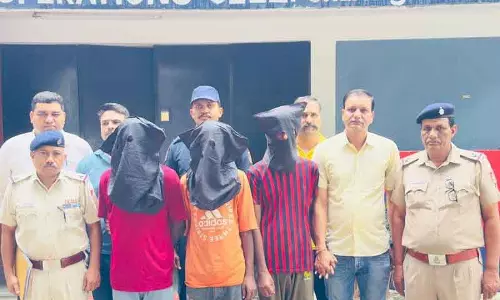 Chandigarh: तीन वाहन चोर पुलिस के शिकंजे में Chandigarh: तीन वाहन चोर पुलिस के शिकंजे में