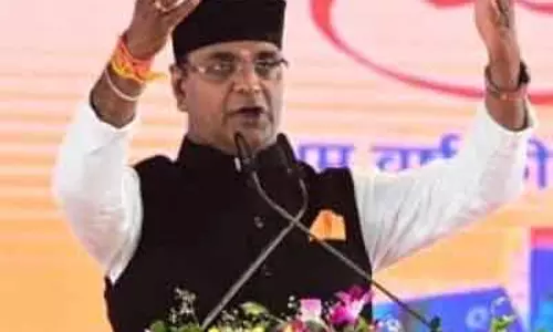 MP के मंत्री विश्वास सारंग ने जीतू पटवारी पर BJP सरकार की छवि खराब करने का आरोप लगाया MP के मंत्री विश्वास सारंग ने जीतू पटवारी पर BJP सरकार की छवि खराब करने का आरोप लगाया