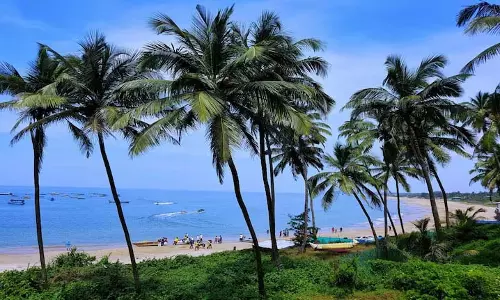 Goa में जनवरी-जून में 54 लाख पर्यटकों के आगमन के साथ पर्यटकों की संख्या में रिकॉर्ड वृद्धि Goa में जनवरी-जून में 54 लाख पर्यटकों के आगमन के साथ पर्यटकों की संख्या में रिकॉर्ड वृद्धि