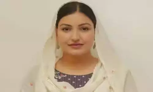 Punjab : अनमोल गगन मान ने विधायक पद से इस्तीफा दिया Punjab : अनमोल गगन मान ने विधायक पद से इस्तीफा दिया