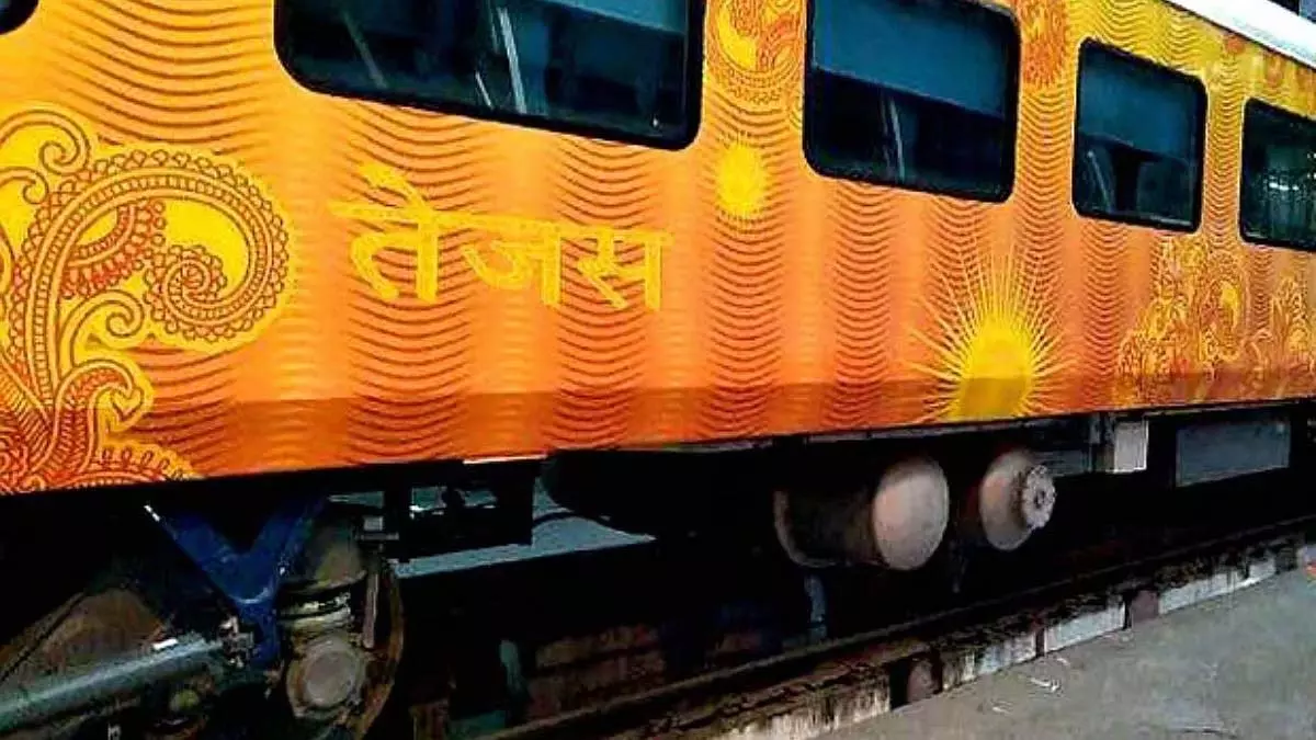 पश्चिम रेलवे 23 जुलाई से मुंबई सेंट्रल और इंदौर के बीच सुपरफास्ट तेजस स्पेशल ट्रेन चलाएगा पश्चिम रेलवे 23 जुलाई से मुंबई सेंट्रल और इंदौर के बीच सुपरफास्ट तेजस स्पेशल ट्रेन चलाएगा