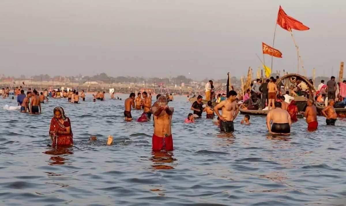 ujjain: महाकुंभ में भीड़ का नियंत्रण अब AI के भरोसे, यूपी टीम उज्जैन प्रशासन के साथ ujjain: महाकुंभ में भीड़ का नियंत्रण अब AI के भरोसे, यूपी टीम उज्जैन प्रशासन के साथ