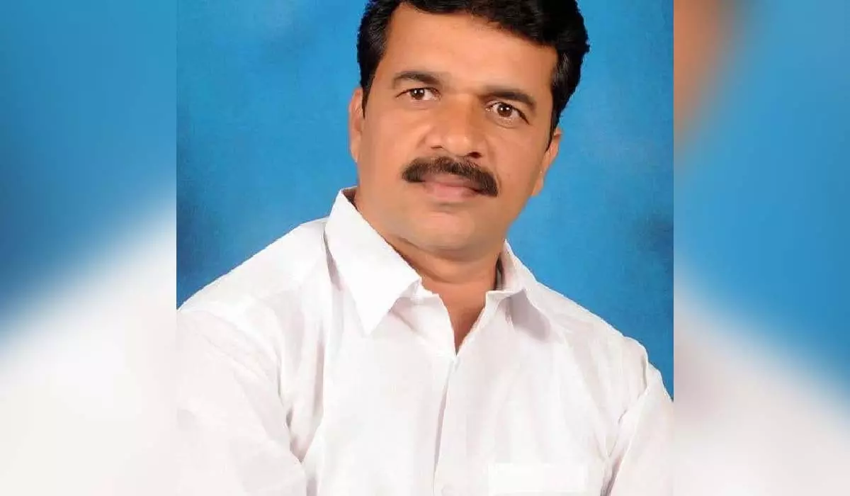 हैदराबाद में CPI नेता चंदू राठौड़ की हत्या के मामले में पांच गिरफ्तार हैदराबाद में CPI नेता चंदू राठौड़ की हत्या के मामले में पांच गिरफ्तार