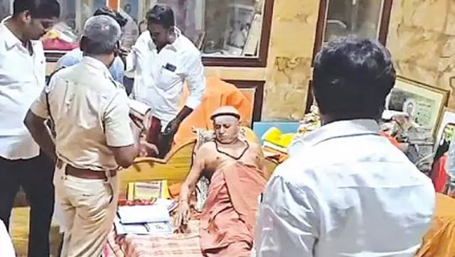 Tamil Nadu : मदुरै अथेनम से साइबर क्राइम पुलिस पूछताछ कर रही है Tamil Nadu : मदुरै अथेनम से साइबर क्राइम पुलिस पूछताछ कर रही है