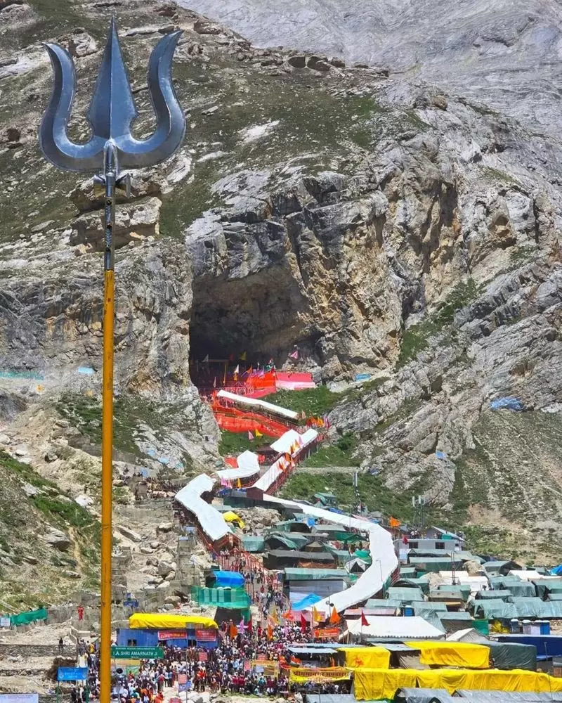 Jammu से अमरनाथ यात्रा के लिए 6,000 से अधिक तीर्थयात्रियों का नया जत्था रवाना Jammu से अमरनाथ यात्रा के लिए 6,000 से अधिक तीर्थयात्रियों का नया जत्था रवाना