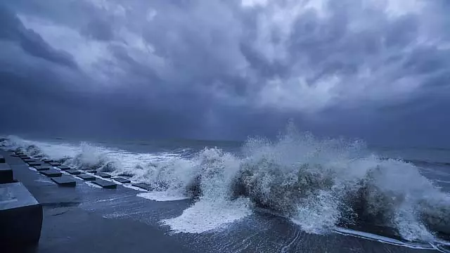 प्रशांत महासागर में भूकंपों की एक श्रृंखला: रूस में सुनामी की चेतावनी प्रशांत महासागर में भूकंपों की एक श्रृंखला: रूस में सुनामी की चेतावनी