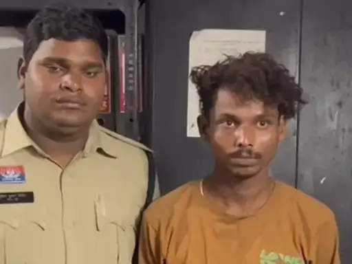 X गर्लफ्रेंड को नए साथी के साथ देखकर बौखलाया प्रेमी, हत्या की कोशिश X गर्लफ्रेंड को नए साथी के साथ देखकर बौखलाया प्रेमी, हत्या की कोशिश