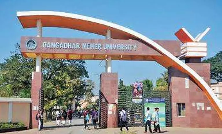 Gangadhar Mehar विश्वविद्यालय ने छात्रों को सोशल मीडिया प्लेटफॉर्म पर गलत सूचनाओं के प्रति आगाह किया Gangadhar Mehar विश्वविद्यालय ने छात्रों को सोशल मीडिया प्लेटफॉर्म पर गलत सूचनाओं के प्रति आगाह किया