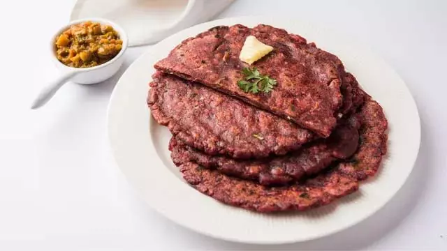 वजन घटाने के लिए रागी रोटी को एक स्वस्थ विकल्प क्यों माना जाता है वजन घटाने के लिए रागी रोटी को एक स्वस्थ विकल्प क्यों माना जाता है
