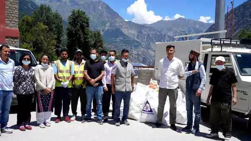 Kinnaur में स्वच्छता अभियान चलाया गया Kinnaur में स्वच्छता अभियान चलाया गया