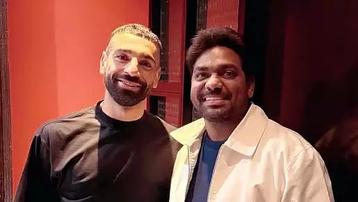 ज़ाकिर खान ने मोहम्मद सलाह के साथ बिताए लम्हों को बताया प्रेरणादायक ज़ाकिर खान ने मोहम्मद सलाह के साथ बिताए लम्हों को बताया प्रेरणादायक