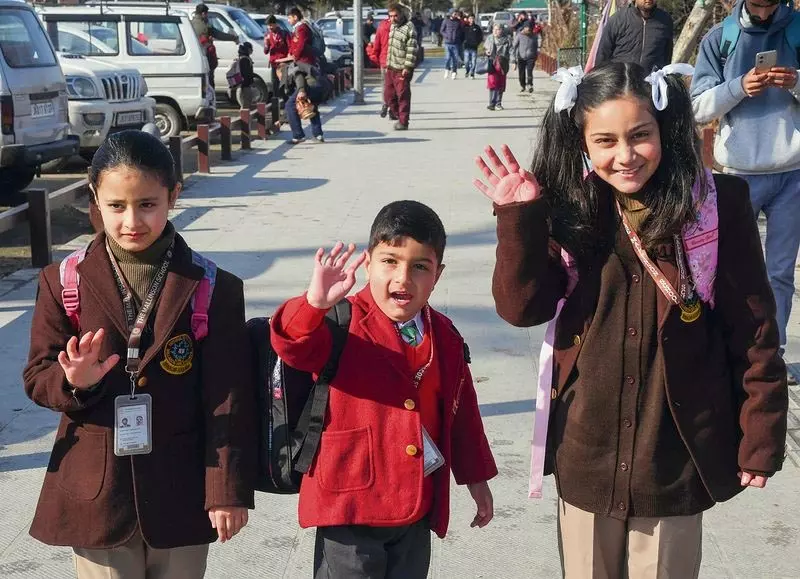 शिक्षा विभाग ने J&K के स्कूलों में संस्कृत शुरू करने के प्रस्ताव को खारिज किया शिक्षा विभाग ने J&K के स्कूलों में संस्कृत शुरू करने के प्रस्ताव को खारिज किया