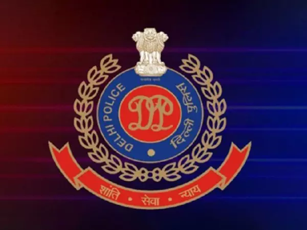 Delhi Police ने अंतरराज्यीय ड्रग रैकेट का किया पर्दाफाश, 1.55 करोड़ रुपये की नशीली दवाएं जब्त Delhi Police ने अंतरराज्यीय ड्रग रैकेट का किया पर्दाफाश, 1.55 करोड़ रुपये की नशीली दवाएं जब्त
