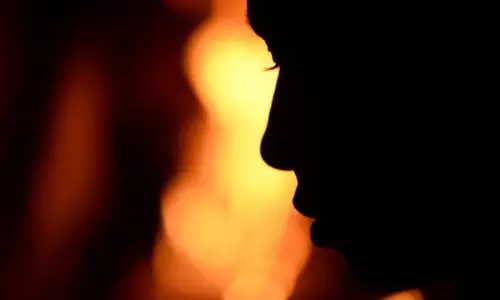 पेट्रोल से किशोरी को जिंदा जलाने की कोशिश, गंभीर हालत में एम्स में भर्ती कराया गया