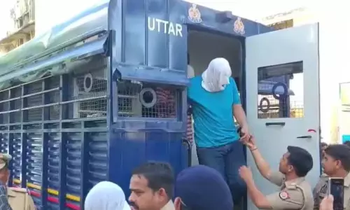 इन राज्यों में धर्मांतरण रैकेट चला रहे 10 मास्टमाइंड गिरफ्तार, पूछताछ में बड़े खुलासे होने की संभावना इन राज्यों में धर्मांतरण रैकेट चला रहे 10 मास्टमाइंड गिरफ्तार, पूछताछ में बड़े खुलासे होने की संभावना