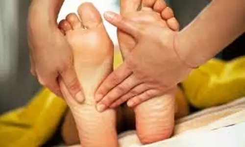Health: पैरों में दर्द रहता है तो दादी मां का ये घरेलू नुस्खा आजमाएं