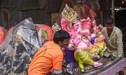 Vinayaka Chaturthi: कोयंबटूर में हिंदू मुन्नानी द्वारा स्थापित की गईं 5001 मूर्तियां