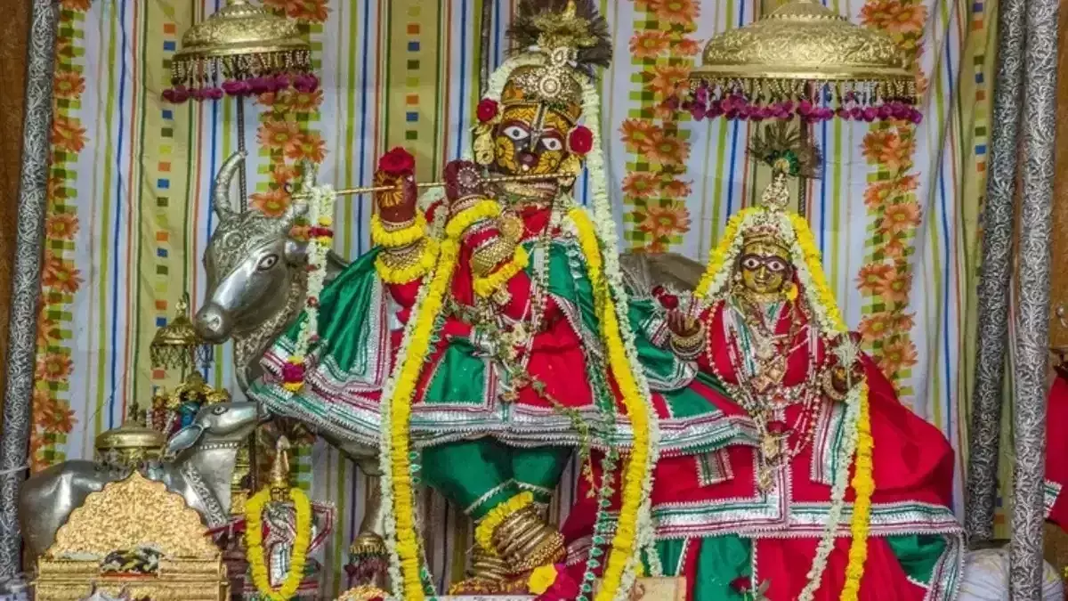 Jaipur के गोविंद देव जी मंदिर की कथा: श्रीकृष्ण की मूर्ति कैसे पहुँची वृंदावन से यहां