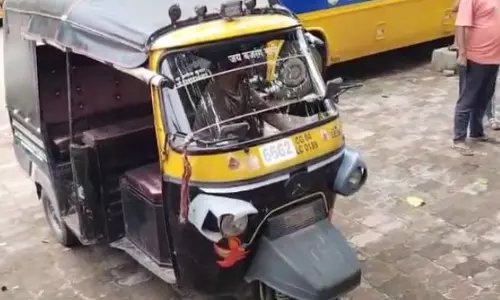 ऑटो चोरी मामले में कबाड़ी गिरफ्तार