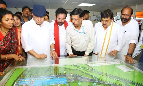काजीपेट रेलवे विनिर्माण इकाई दिसंबर 2026 तक तैयार हो जाएगी: Ashwini Vaishnaw काजीपेट रेलवे विनिर्माण इकाई दिसंबर 2026 तक तैयार हो जाएगी: Ashwini Vaishnaw