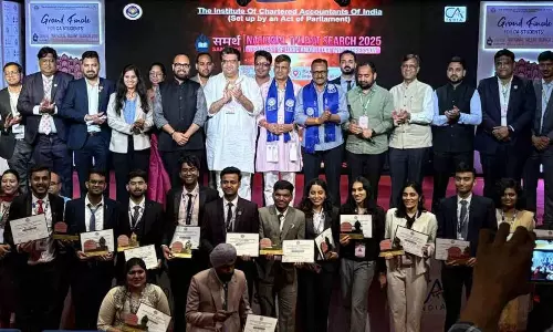 रायपुर के छात्रों ने जयपुर में दिखाया जलवा, राष्ट्रीय स्तरीय पिच डेक प्रतियोगिता में प्रथम रायपुर के छात्रों ने जयपुर में दिखाया जलवा, राष्ट्रीय स्तरीय पिच डेक प्रतियोगिता में प्रथम