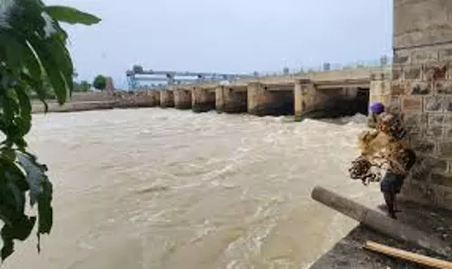 Sri Ganganagar : गंग नहर के स्वर्णिम शताब्दी समारोह को लेकर मंत्री अर्जुन राम ने दी दिशा Sri Ganganagar : गंग नहर के स्वर्णिम शताब्दी समारोह को लेकर मंत्री अर्जुन राम ने दी दिशा