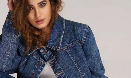 राशा थडानी ने Saiyaara की सराहना की, मुख्य अभिनेताओं की प्रशंसा की