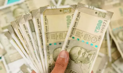 Kerala : बिना पंजीकरण के तस्करी किए गए 36.5 लाख जब्त