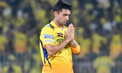 इंग्लैंड दौरे के बीच भारतीय टीम में शामिल हुए अंशुल कंबोज इंग्लैंड दौरे के बीच भारतीय टीम में शामिल हुए अंशुल कंबोज