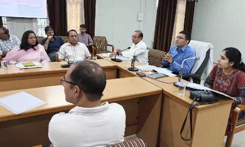 Chamba DC ने स्कूलों से गुज्जर बच्चों की अनुपस्थिति पर चिंता जताई Chamba DC ने स्कूलों से गुज्जर बच्चों की अनुपस्थिति पर चिंता जताई