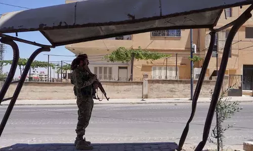Syria के स्वीदा में शांति की खबरें हैं, कबायली लड़ाके पीछे हट रहे