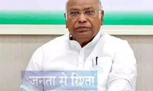 बिहार के युवाओं को बेरोजगारी के दलदल में धकेला: मल्लिकार्जुन खड़गे ने NDA सरकार की आलोचना की
