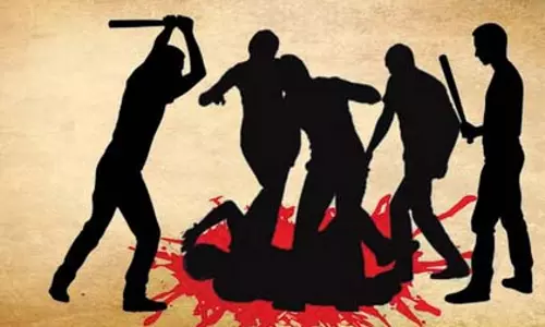MP : पुलिस पर आदिवासी युवकों के साथ मारपीट और उत्पीड़न का आरोप MP : पुलिस पर आदिवासी युवकों के साथ मारपीट और उत्पीड़न का आरोप