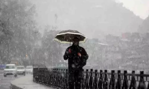 J&K में मध्यम से भारी बारिश और आंधी की आशंका