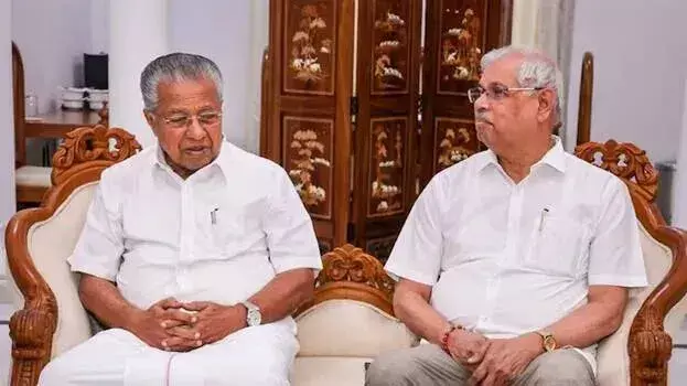 Governor से मिलने राजभवन पहुंचे मुख्यमंत्री, यूटी में दरार के बीच हुई बैठक