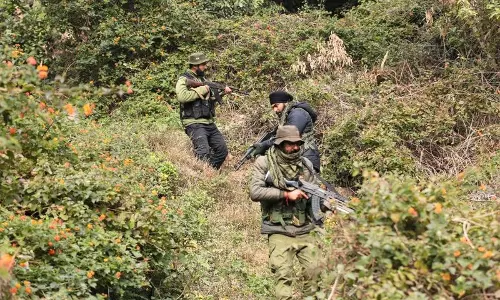 J-K के किश्तवाड़ में सुरक्षा बलों और आतंकवादियों के बीच गोलीबारी