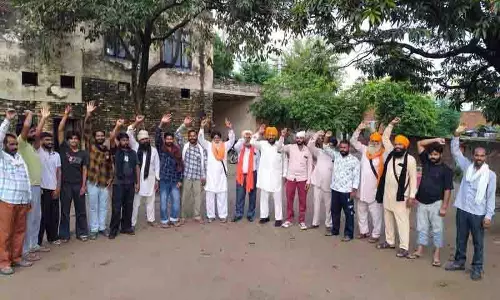 Punga निवासियों ने पुलिस पर 7 युवकों के खिलाफ झूठा मामला दर्ज करने का आरोप लगाया Punga निवासियों ने पुलिस पर 7 युवकों के खिलाफ झूठा मामला दर्ज करने का आरोप लगाया