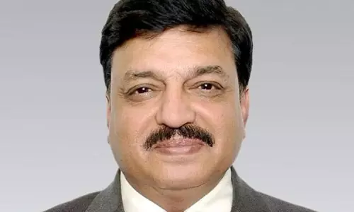 कारोबार सुगमता: टास्क फोर्स की बैठक, CCI अध्यक्ष ने प्रमुख बाधाओं को चिन्हित किया कारोबार सुगमता: टास्क फोर्स की बैठक, CCI अध्यक्ष ने प्रमुख बाधाओं को चिन्हित किया