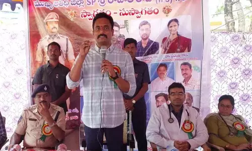 सभी को अपने स्वास्थ्य का ध्यान रखना चाहिए: कोठागुडेम जिला एसपी रोहित राज
