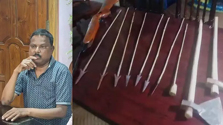 ओडिशा के DFO सतर्कता विभाग के घेरे में, 115 प्लॉट और छोटे शस्त्रागार बरामद ओडिशा के DFO सतर्कता विभाग के घेरे में, 115 प्लॉट और छोटे शस्त्रागार बरामद