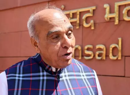अराजकता फैलाना कांग्रेस की आदत बन गई है : जगदंबिका पाल अराजकता फैलाना कांग्रेस की आदत बन गई है : जगदंबिका पाल