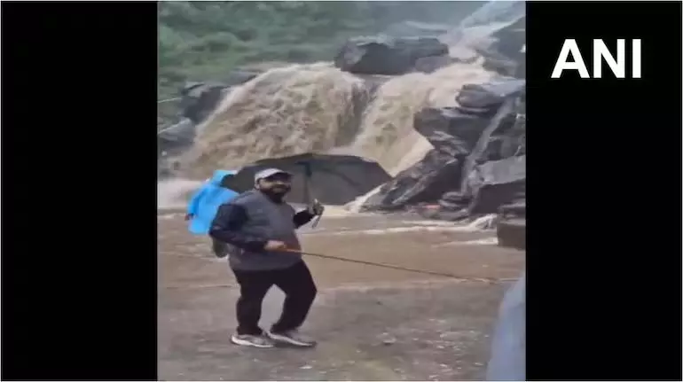 Uttarakhand में ऑरेंज अलर्ट के बीच देहरादून के स्कूल बंद Uttarakhand में ऑरेंज अलर्ट के बीच देहरादून के स्कूल बंद