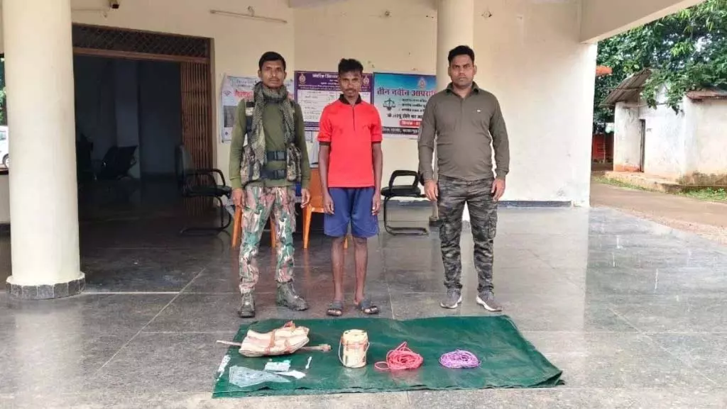 CG BREAKING: एंटी नक्सल ऑपरेशन की बड़ी सफलता, जनताना सरकार का उपाध्यक्ष गिरफ्तार CG BREAKING: एंटी नक्सल ऑपरेशन की बड़ी सफलता, जनताना सरकार का उपाध्यक्ष गिरफ्तार
