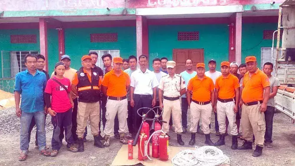 आपदा की तैयारी और प्रभावी प्रतिक्रिया पर जागरूकता कार्यक्रम आपदा की तैयारी और प्रभावी प्रतिक्रिया पर जागरूकता कार्यक्रम
