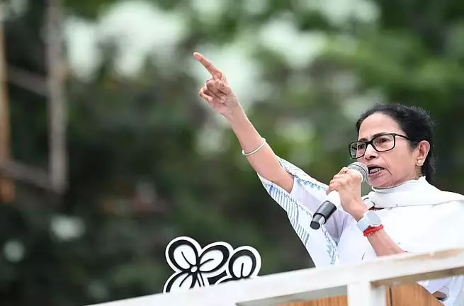 ममता ने भाजपा सरकार पर निशाना साधा ममता ने भाजपा सरकार पर निशाना साधा